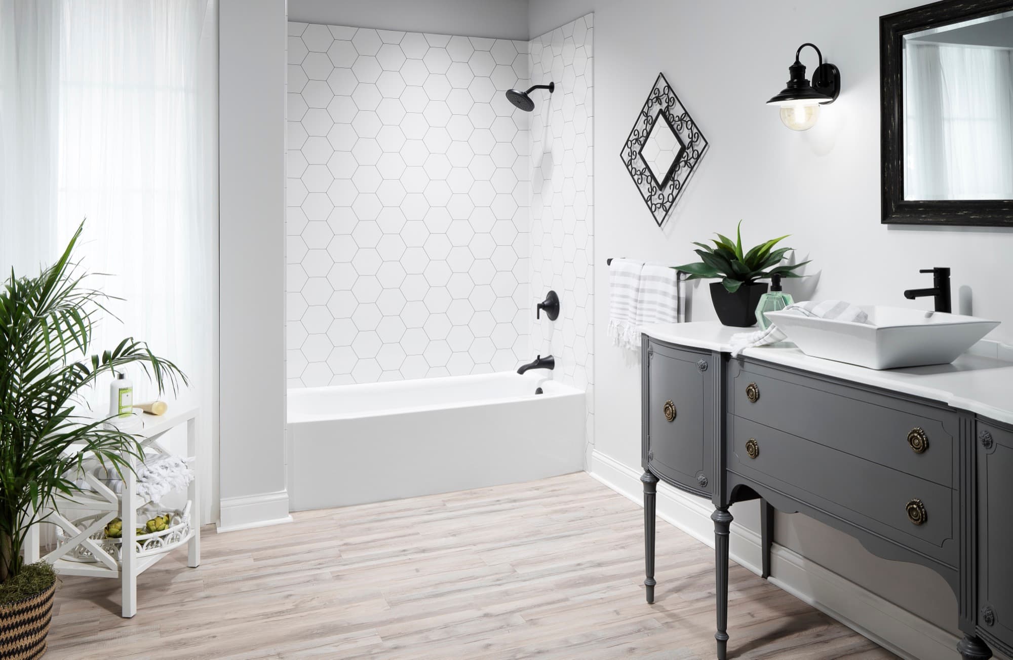 Bath Planet replacement tub with clean white surround
